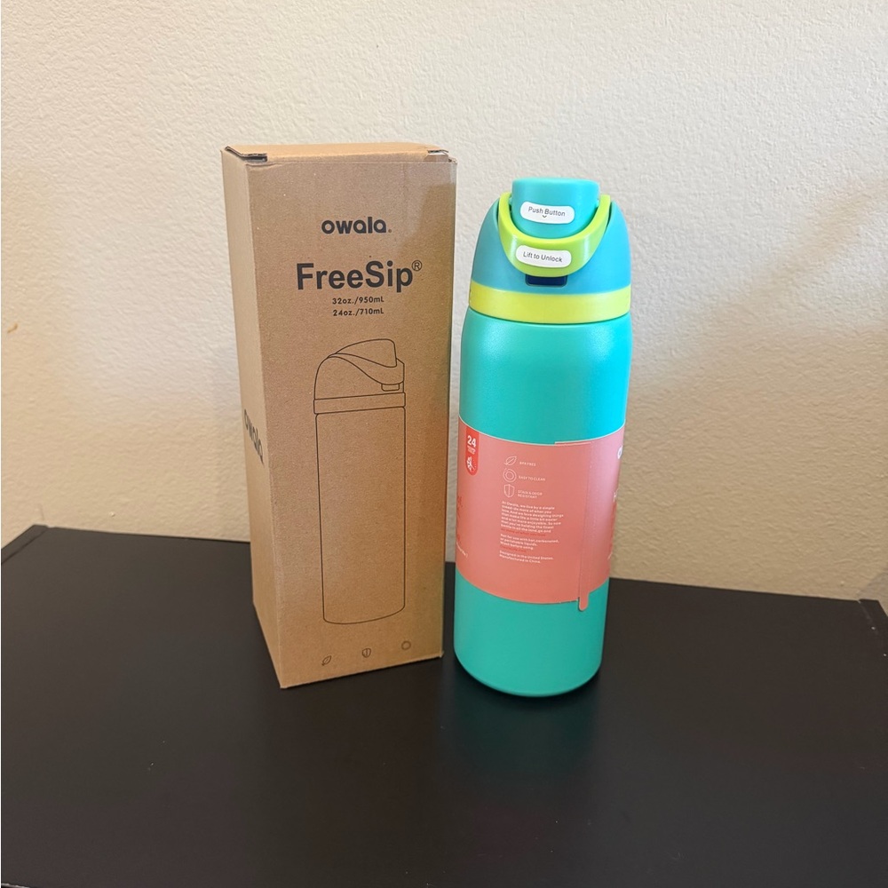 Owala FreeSip Teal Water Bottle